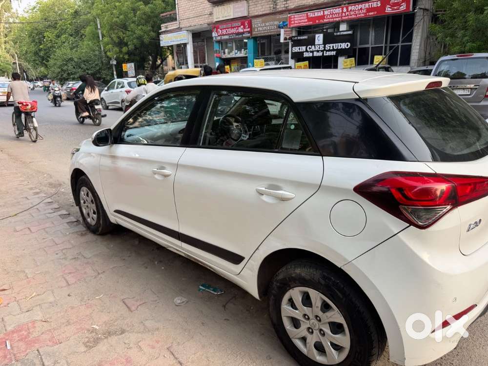 Hyundai Elite I20 2016 Cng & Hybrids 100000 Km Driven