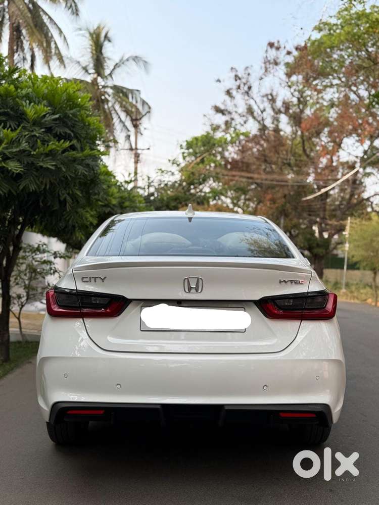 Honda City Zx Petrol Mt, 2023, Petrol