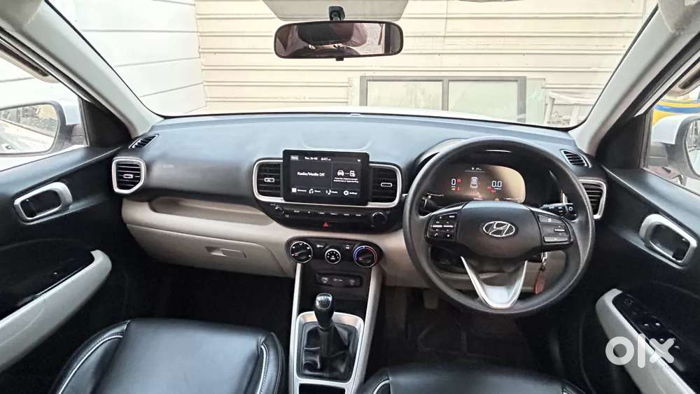 Hyundai Venue 1.2 S (o), 2023, Petrol