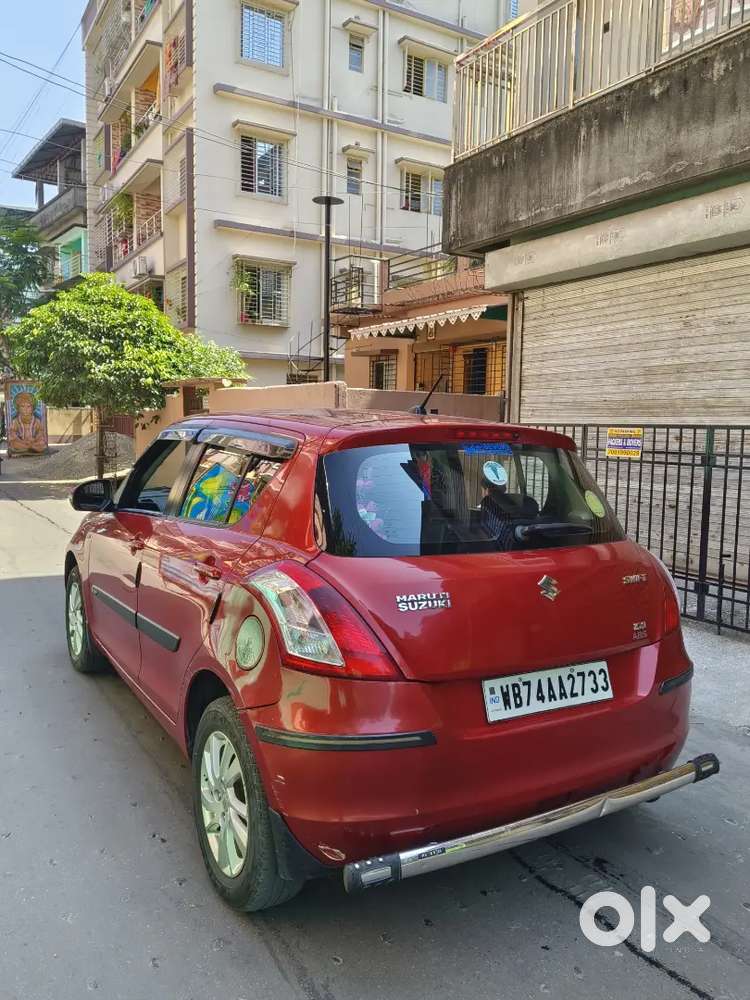 Maruti Suzuki Swift Zxi Abs  2013 Petrol
