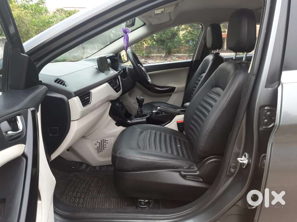 Tata Nexon 1.2 Revotron Xz Plus, 2022, Petrol