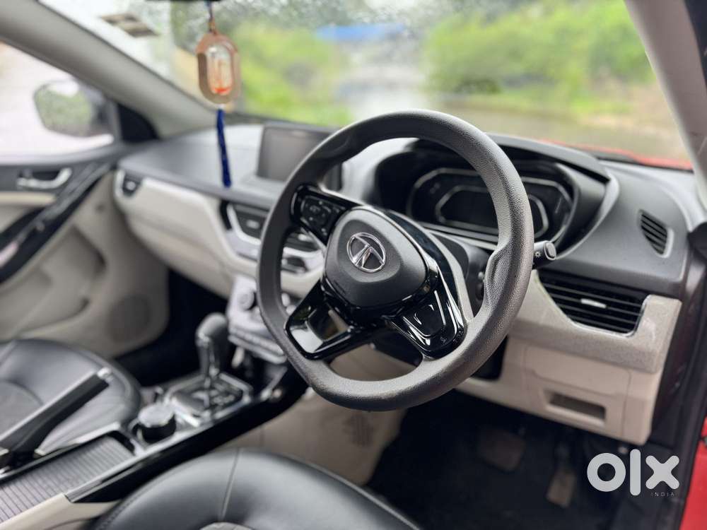 Tata Nexon 1.2 Revotron Xza Plus, 2023, Petrol