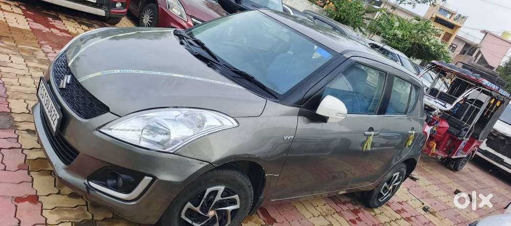 Maruti Suzuki Swift Vxi, 2016, Petrol