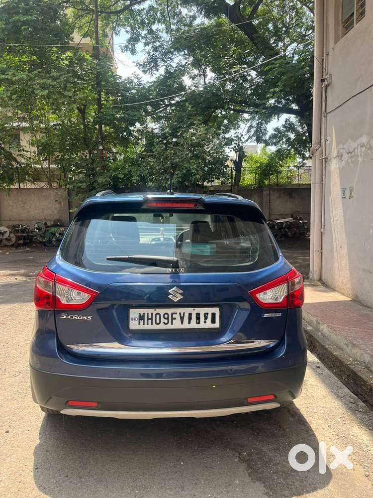 Maruti Suzuki S-cross 2022 Petrol Well Maintained