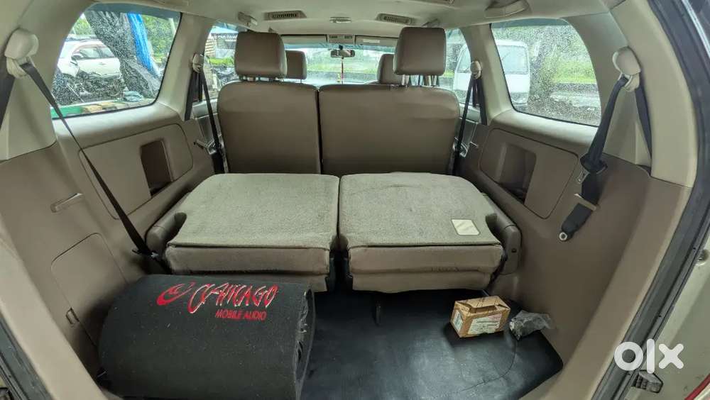 Toyota Innova Diesel 7 Str 2015