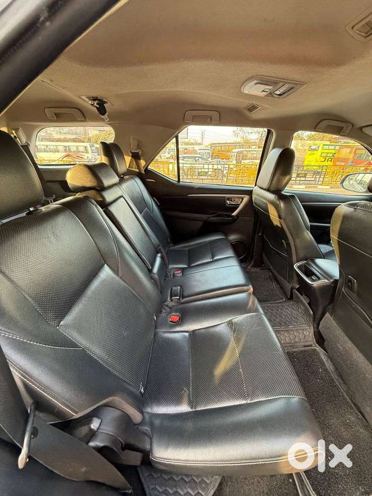 Toyota Fortuner 4x2 Mt 2.8 Diesel, 2021, Diesel