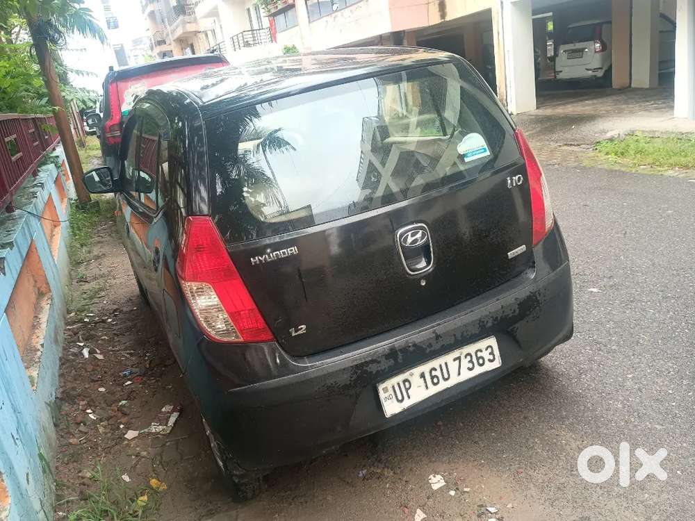 Hyundai I10 Gls Petrol 2010