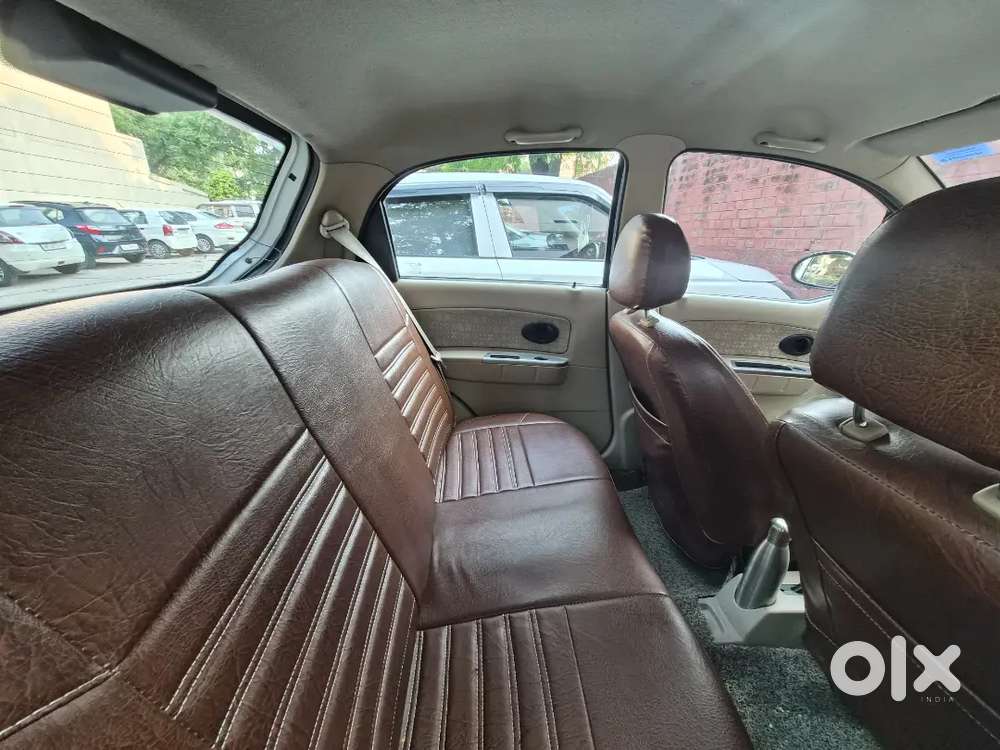 Chevrolet Spark 2011 Petrol Well Maintained