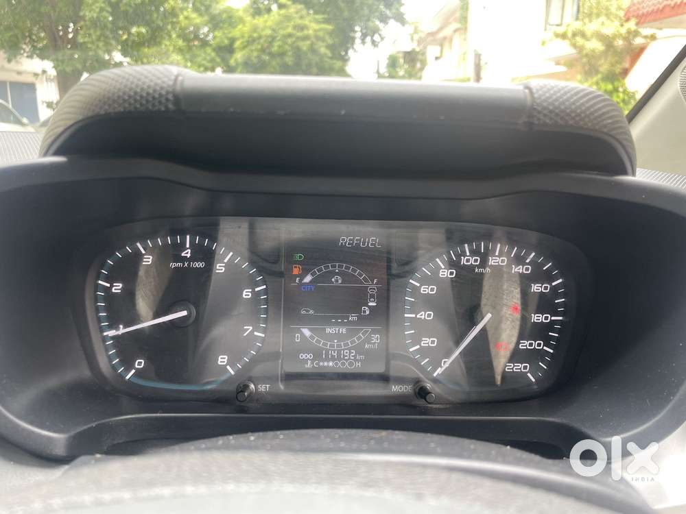 Tata Altroz Xz, 2023, Petrol