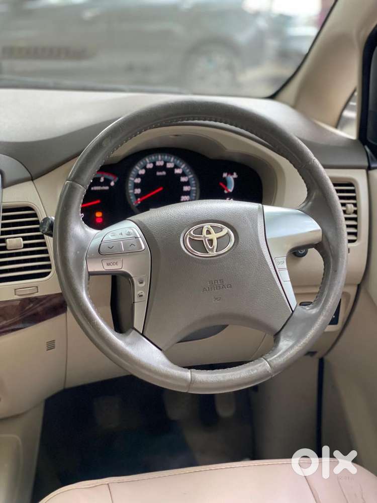 Toyota Innova 2.5 V 7 Str, 2014, Diesel