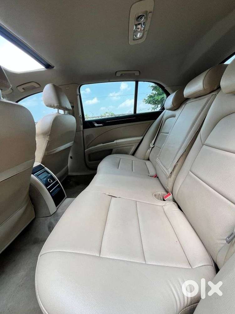 Skoda Superb, 2011, Petrol