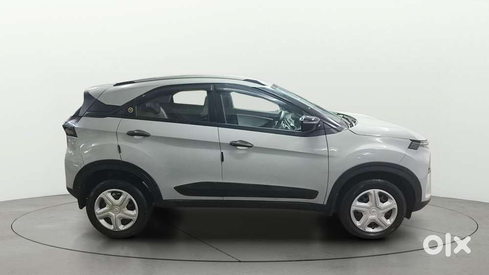 Tata Nexon Pure 1.5 Revotorq Diesel 6mt, 2024, Diesel