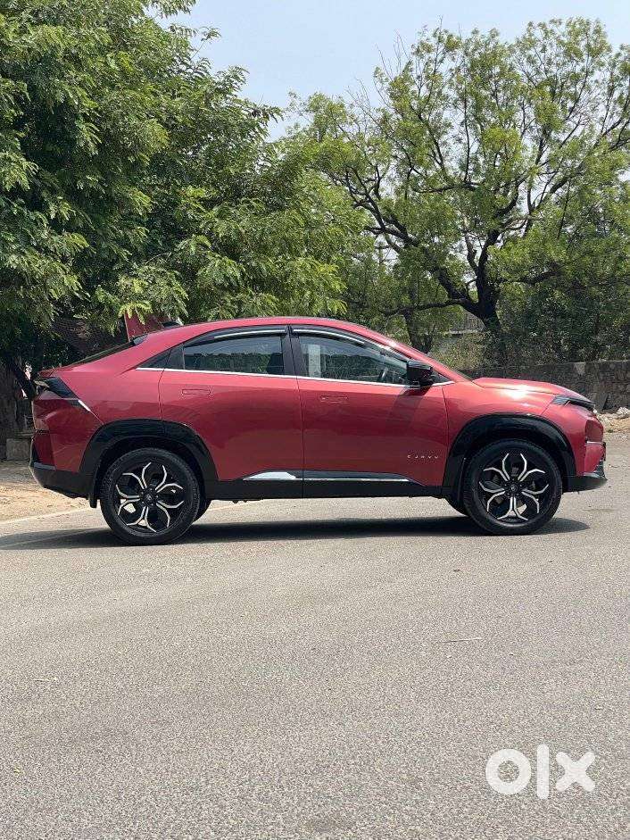 Tata Curvv Accomplished S 1.2 Revotron Petrol 7dca, 2025, Petrol