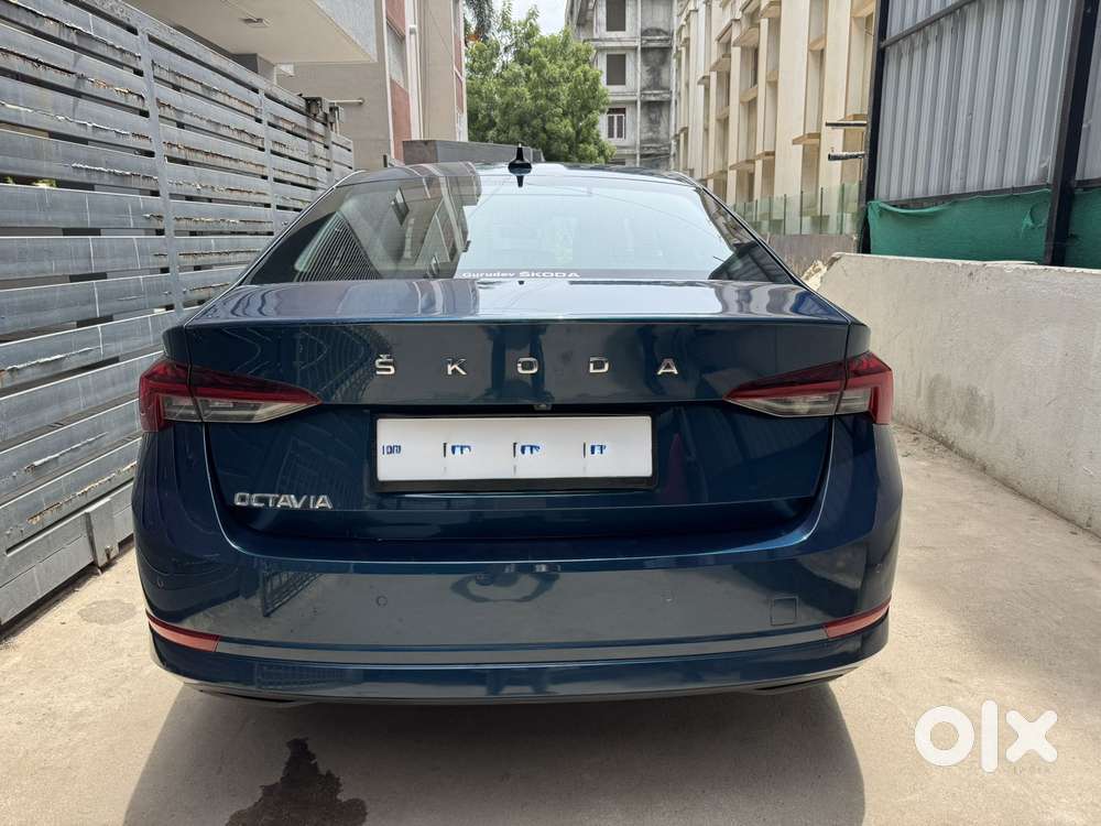 Skoda Octavia 2.0 L K Tsi At, 2022, Petrol