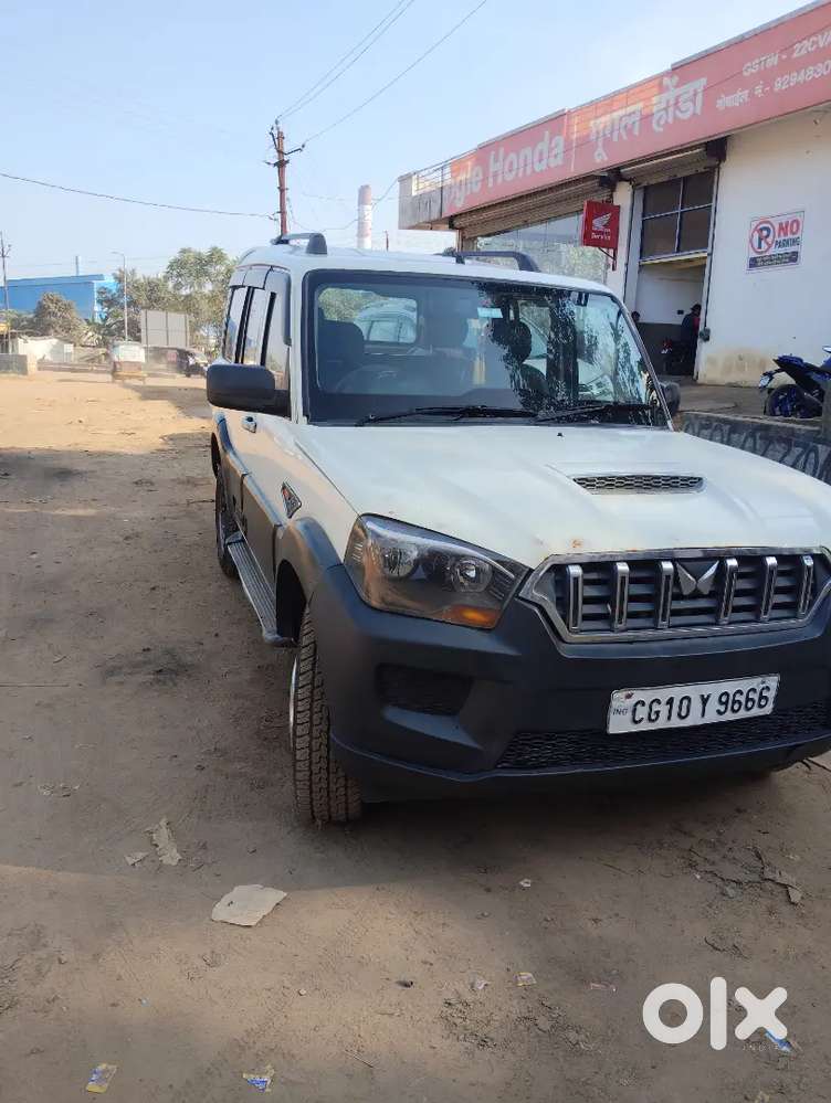 Mahindra Scorpio S2 डीज़ल 2015