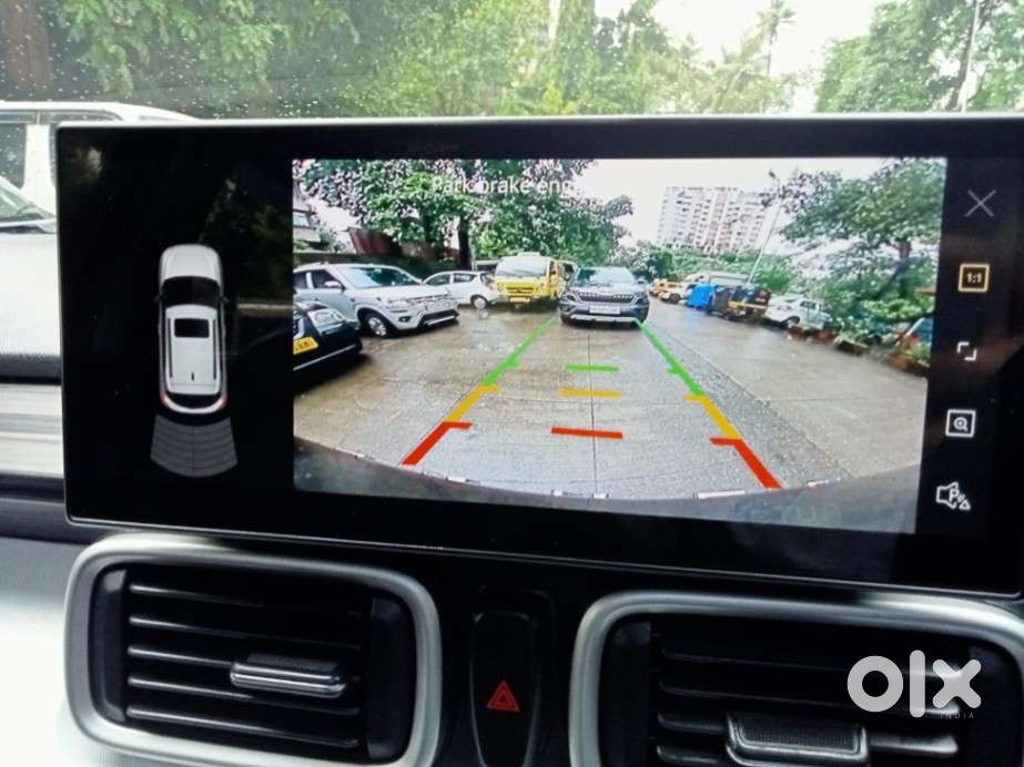 Tata Punch Accomplished Amt Sunroof, 2025, Petrol