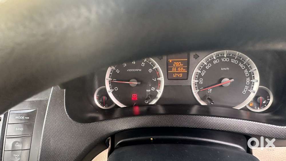 Maruti Suzuki Swift Dzire, 2012, Petrol