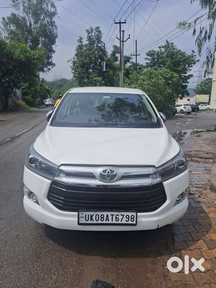 Toyota Innova Crysta 2.8 Zx At 7 Seater, 2019, Diesel