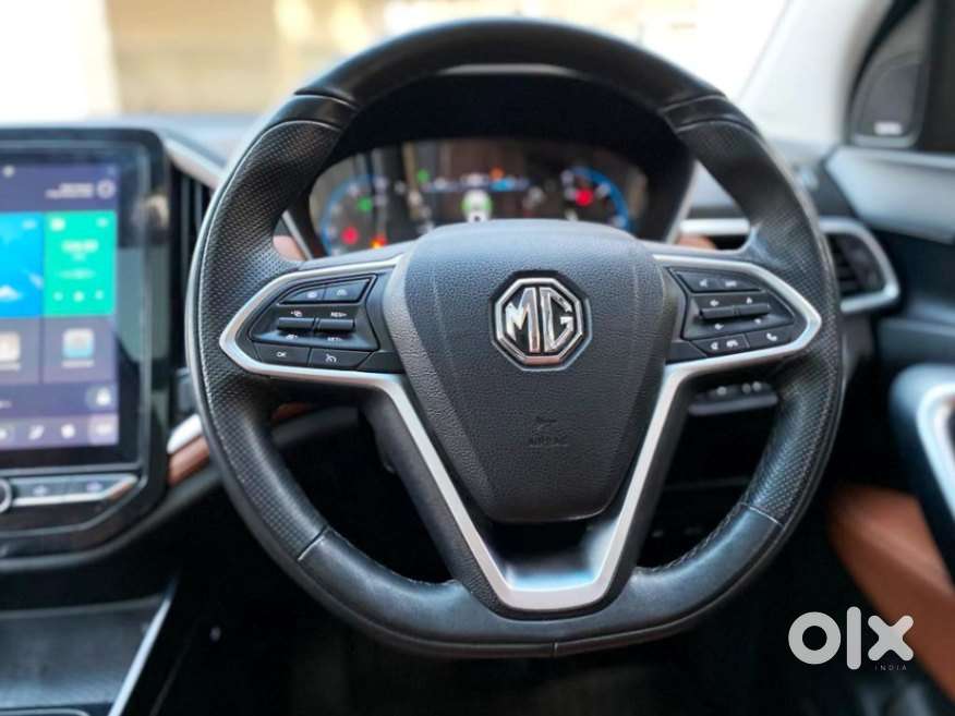 Mg Hector Plus 1.5 Sharp Turbo Cvt 6 Str, 2022, Petrol