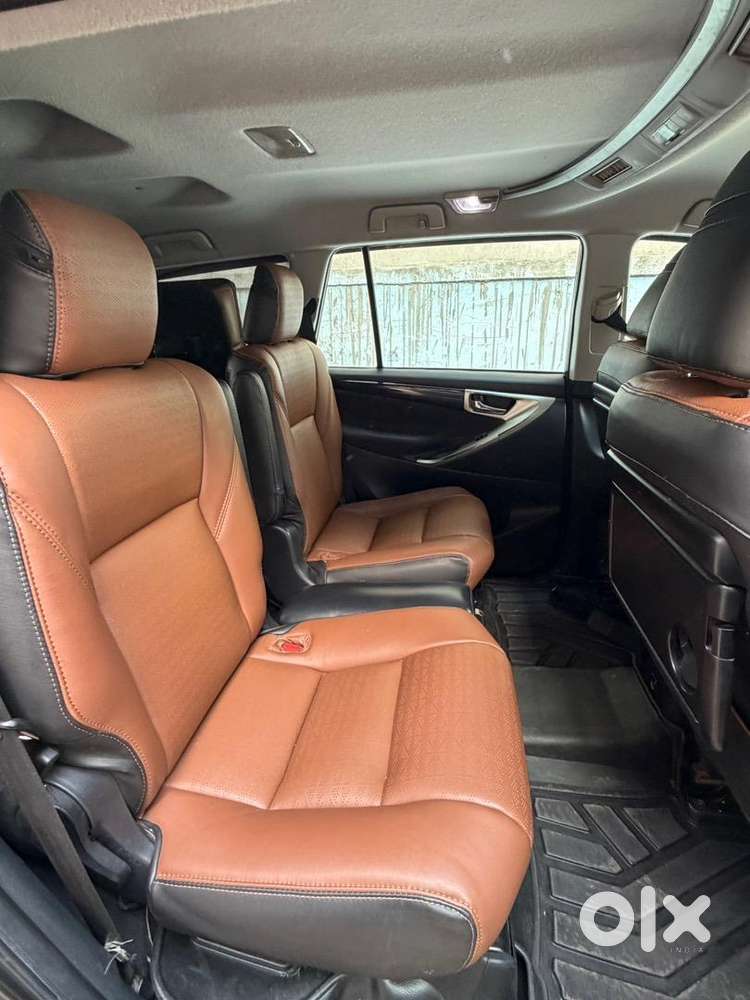 Toyota Innova Crysta Diesel Well Maintained