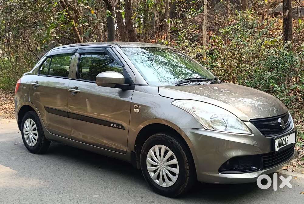 Maruti Suzuki Dzire 2017 Petrol Well Maintained