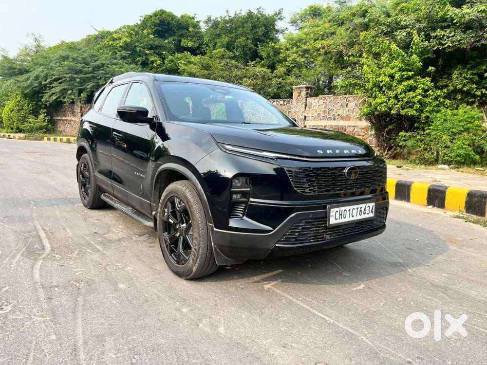 Tata Safari Accomplished Plus Dark Edition At, 2024, Diesel