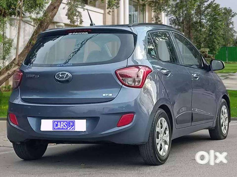 Hyundai Grand I10 Sportz, 2016, Cng & Hybrids