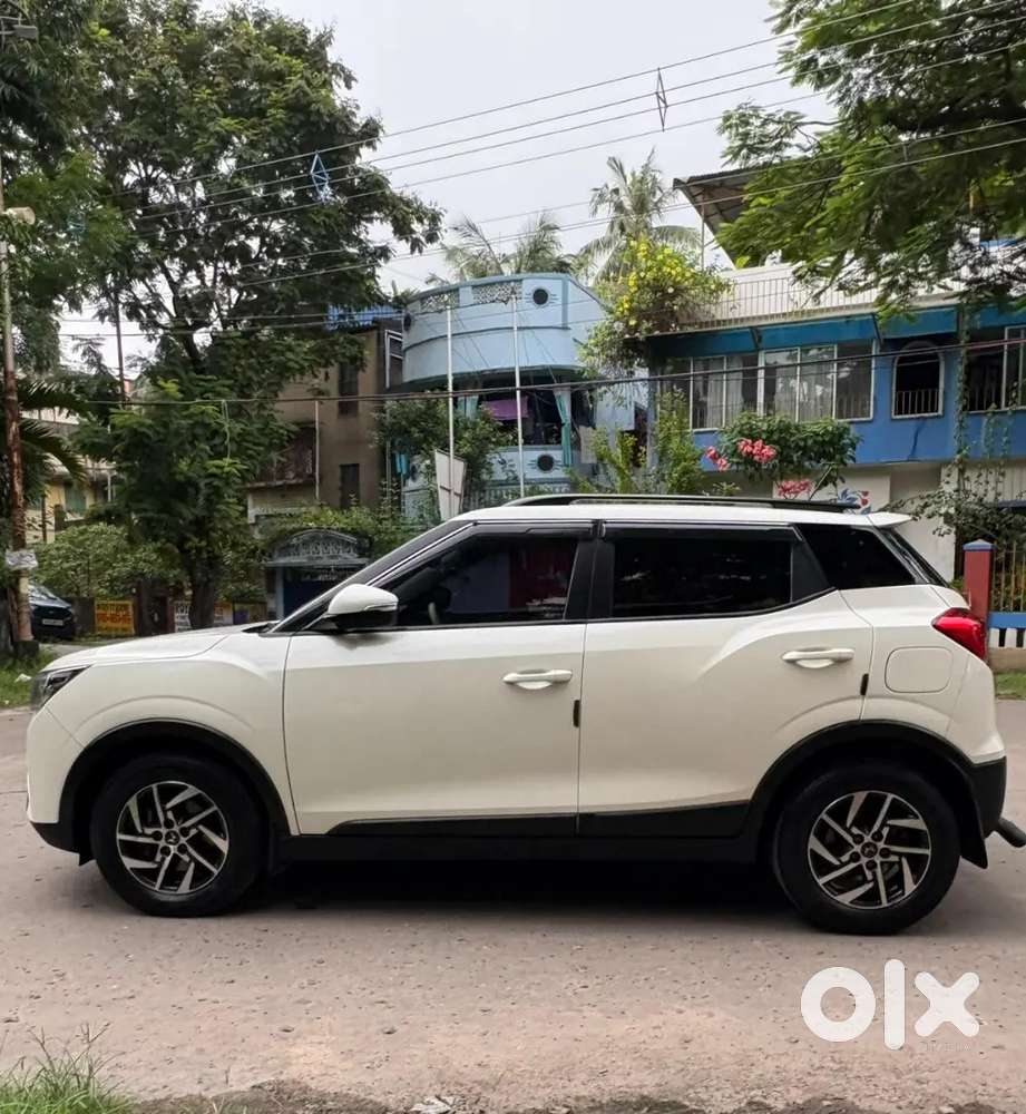 Mahindra Xuv300 W8(o) Diesel Bs-vi Car Of 2023