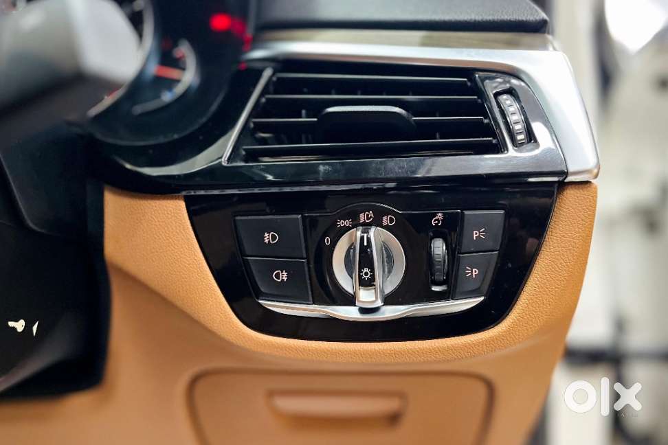 Bmw 5 Series 2.0 520d Luxury Line, 2018, Diesel