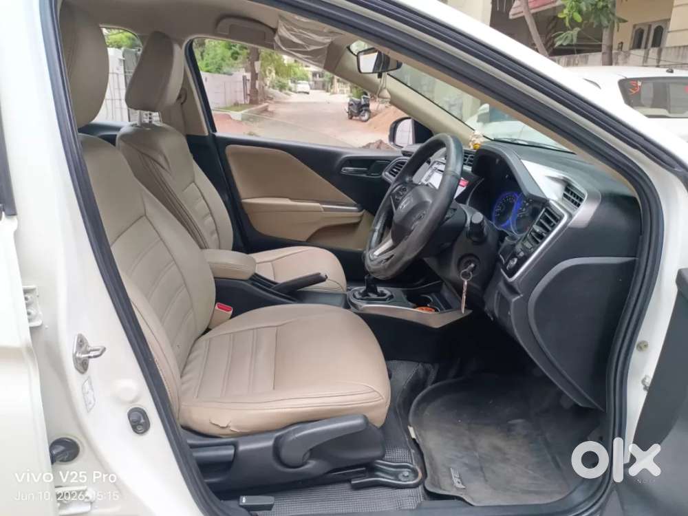 Honda City 1.5 V Mt, 2015, Petrol