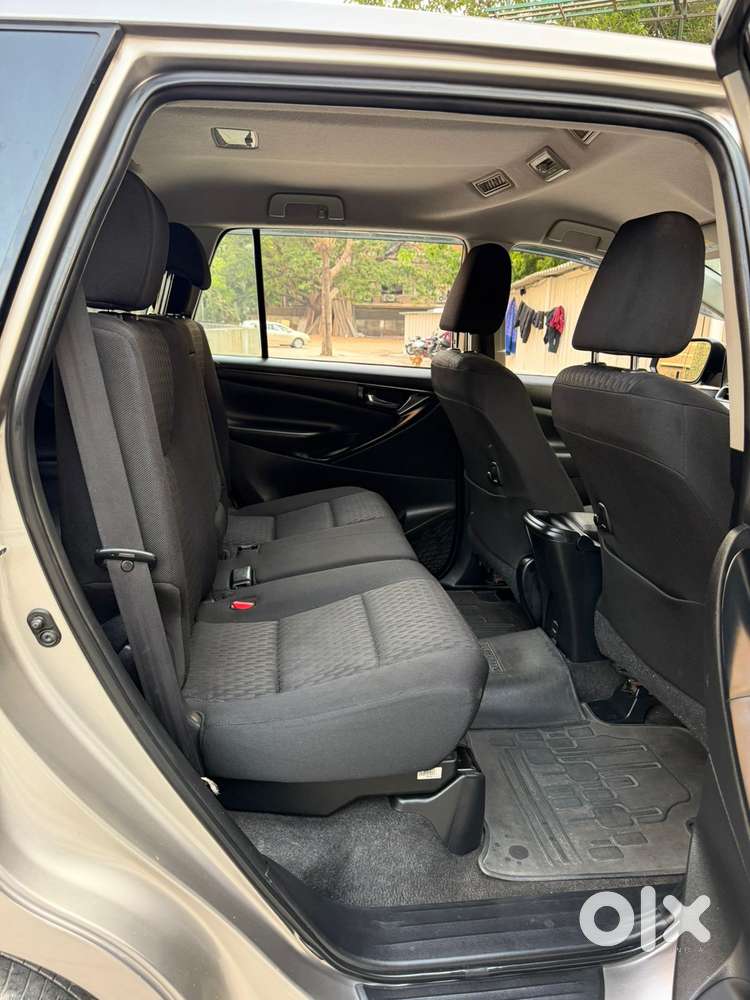 Toyota Innova Crysta