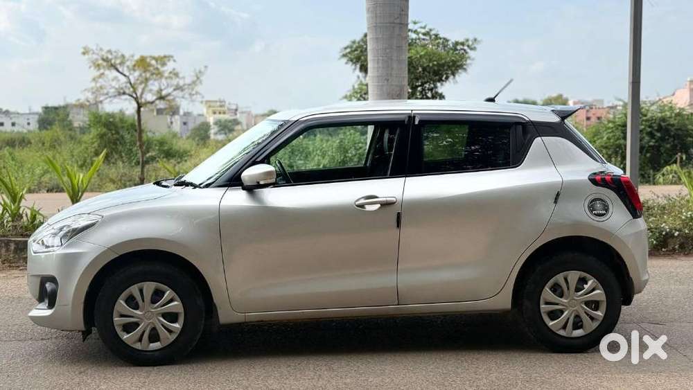 Maruti Suzuki Swift Vxi, 2021, Petrol