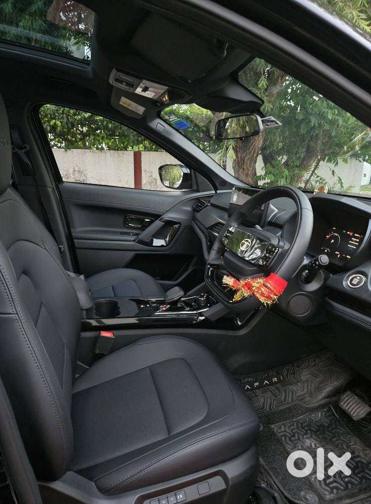 Tata Safari Adventure X Plus 7 Str Dark Edition, 2026, Diesel