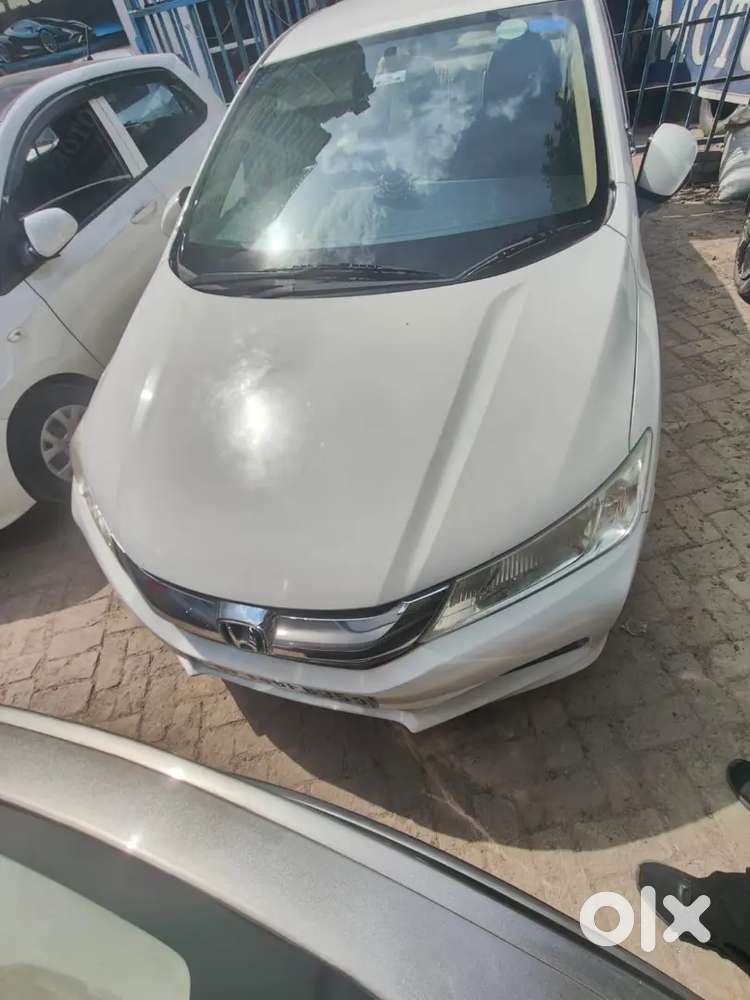 Honda City 2016 V Top Model Petrol+cng 57000 Km Driven