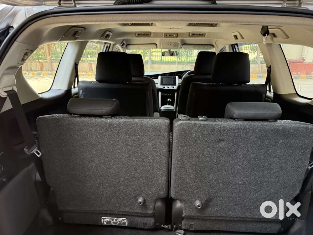 Toyota Innova Crysta 2.4 G Plus Mt 7 Str, 2019, Diesel