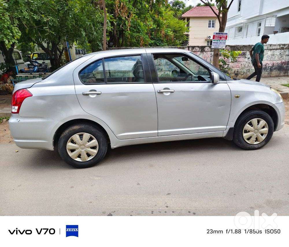 Maruti Suzuki Swift Dzire Vxi, 2012, Petrol