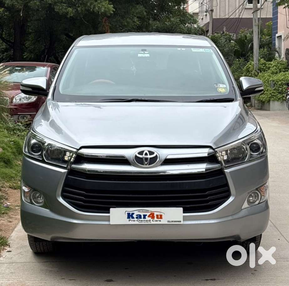 Toyota Innova Crysta 2.4 V 8 Str, 2016, Diesel