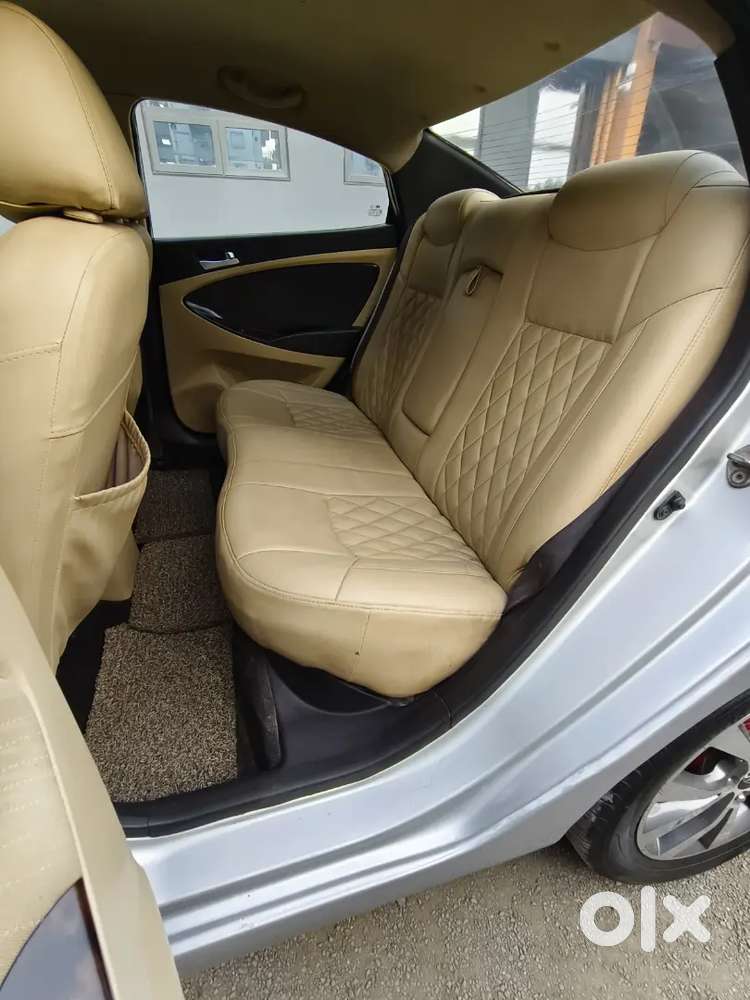 Hyundai Verna 2015