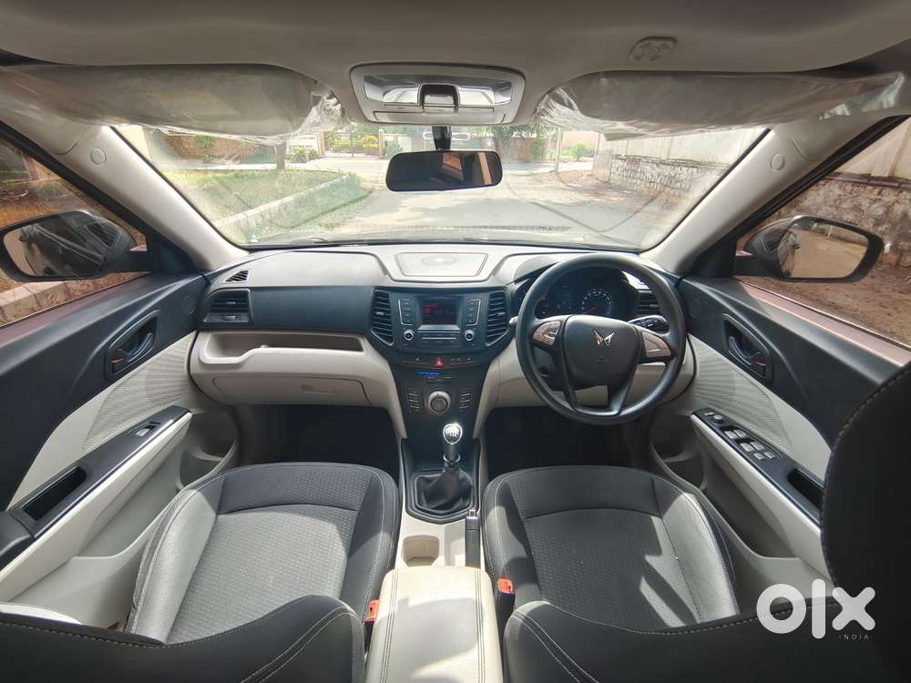 Mahindra Xuv300 W6, 2023, Petrol