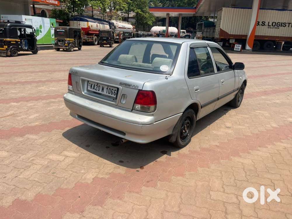 Maruti Suzuki Esteem 2006 Petrol Well Maintained