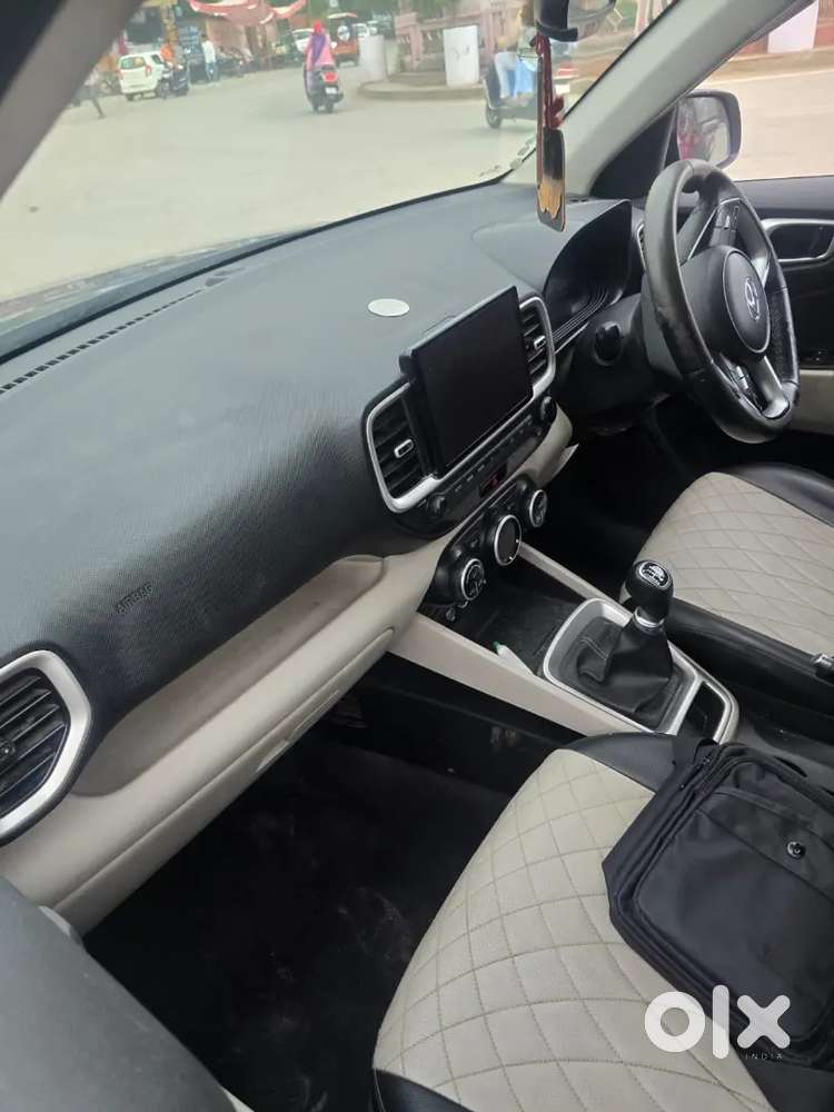 Hyundai Venue N Line 2024 Petrol 60000 Km Driven