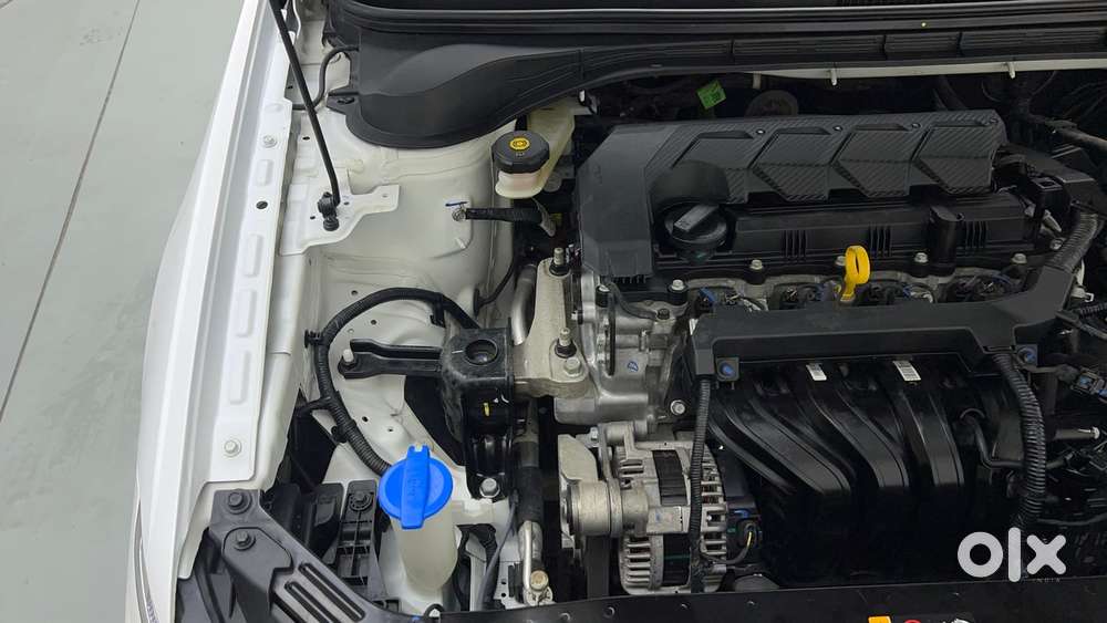 Hyundai Verna 1.5 Sx Petrol Mt, 2025, Petrol