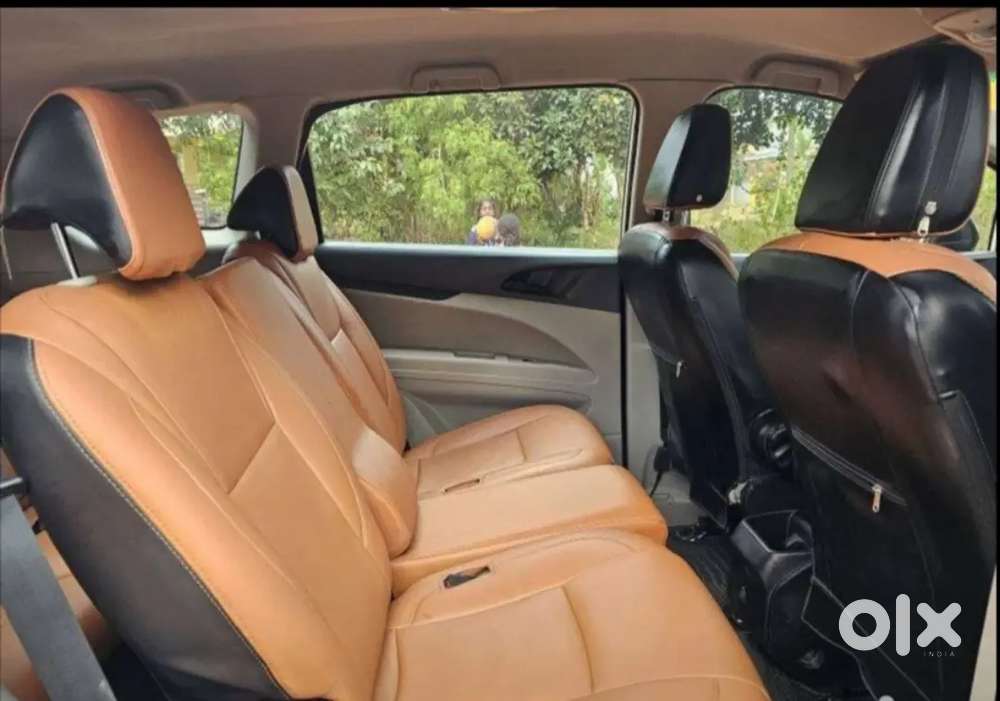 Mahindra Marazzo 2023