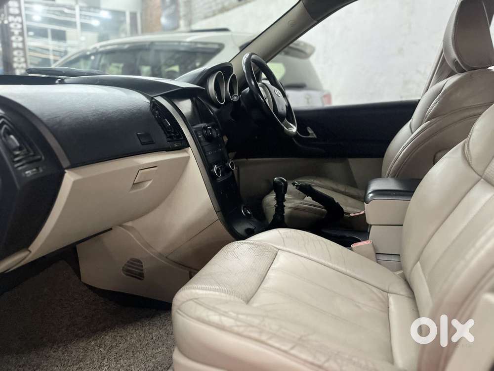 Mahindra Xuv500 2.2 W10, 2015, Diesel