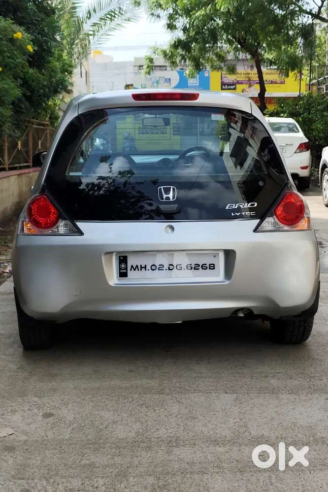 Honda Brio Mt 2014
