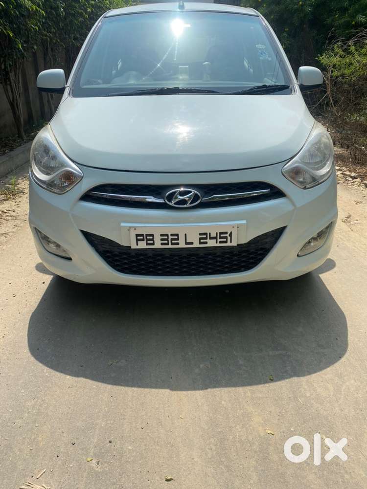 Hyundai I10 Sportz Petrol 2011