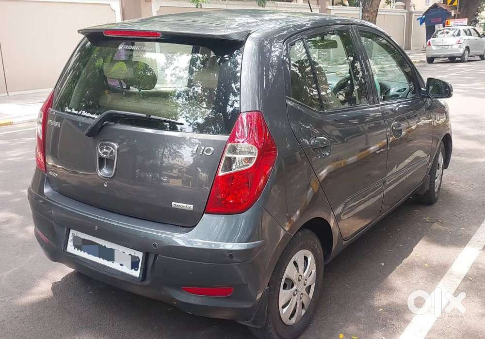 Hyundai I10 Sportz At, 2011, Petrol