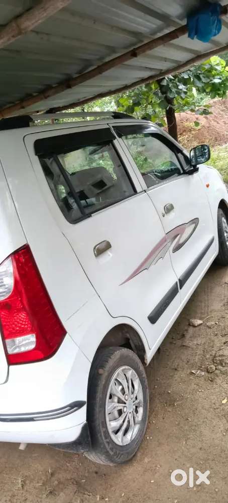 Maruti Suzuki Wagon R Lxi 2012