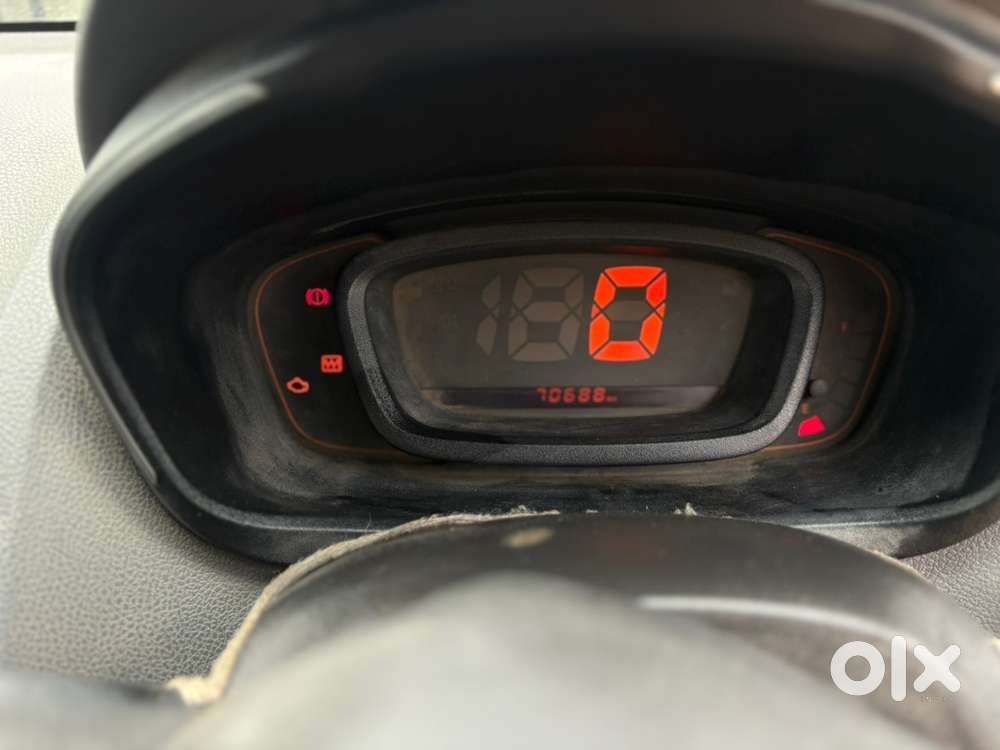Renault Kwid 2017 Petrol Well Maintained