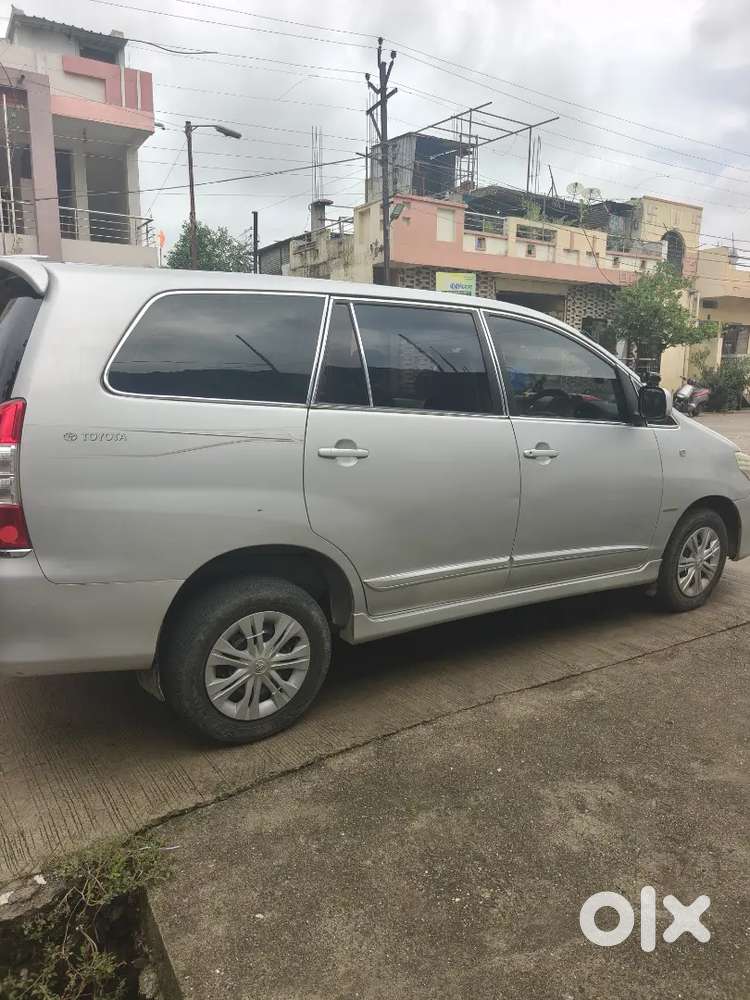 Toyota Innova Diesel 2014